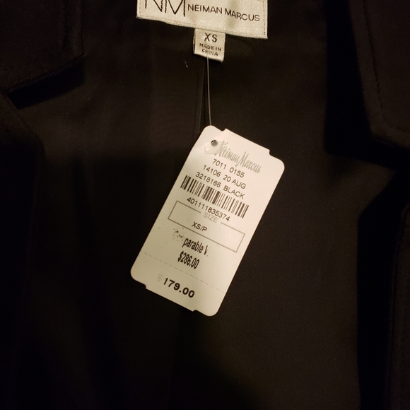 Neiman Marcus Black Cardigan - Picture 6 of 7